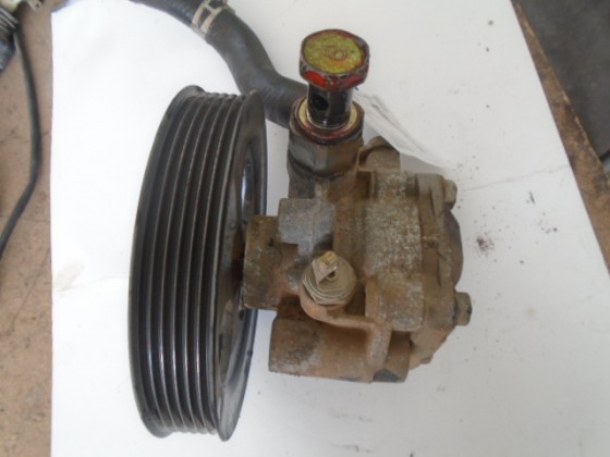 Bomba direção Mitsubishi L200 2.5DiD - 178173